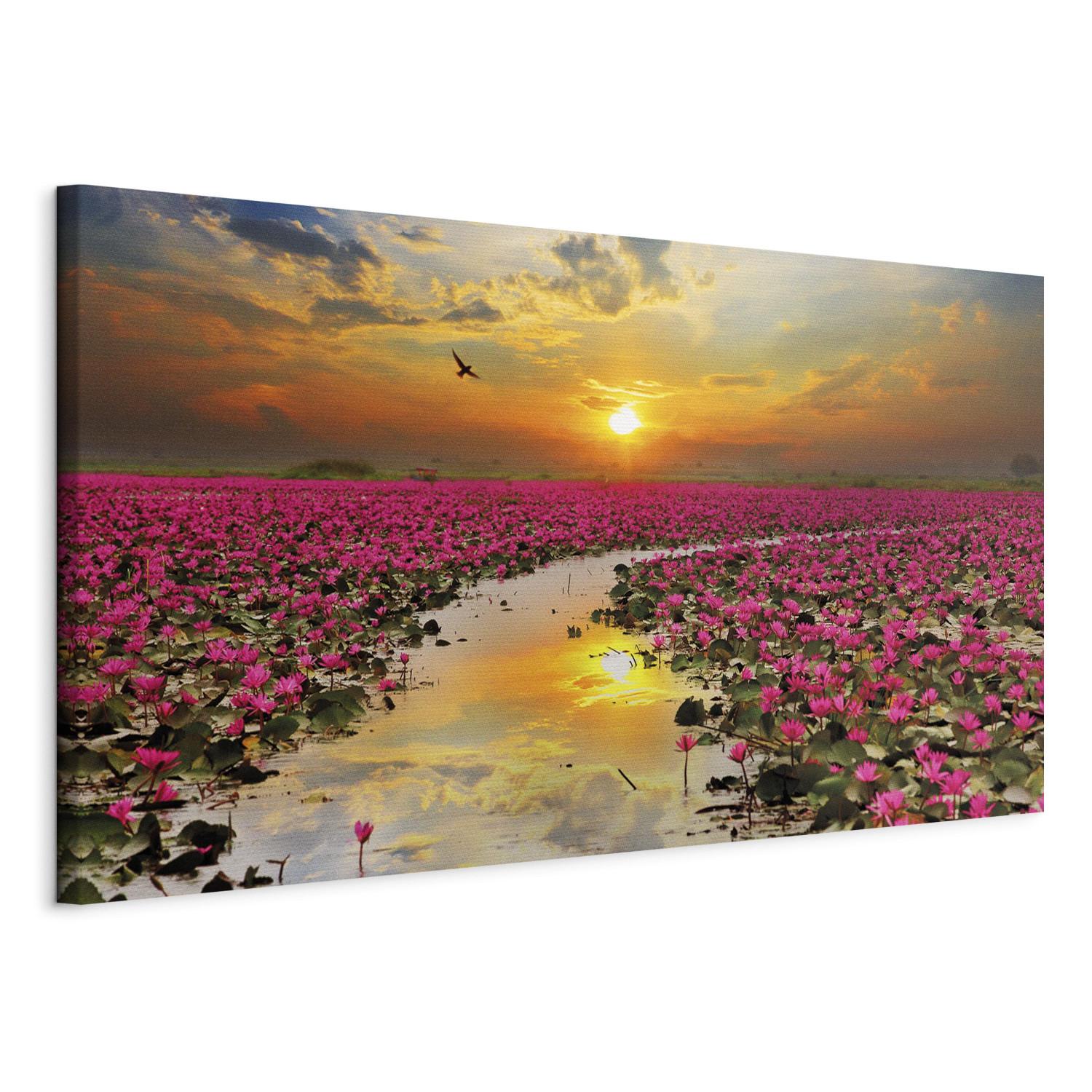 Canvas Lily Field (1 Part) Wide