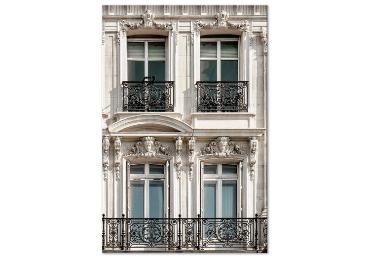Windows in tenement house - photo of French capital architecture