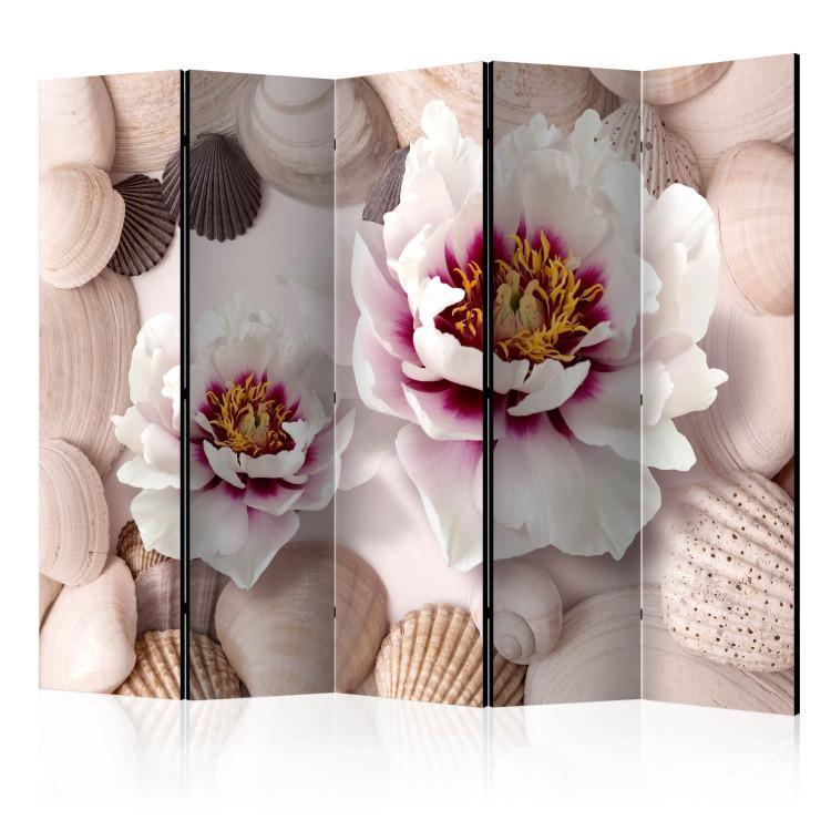 Room Divider Flowers and Shells II [Room Dividers]