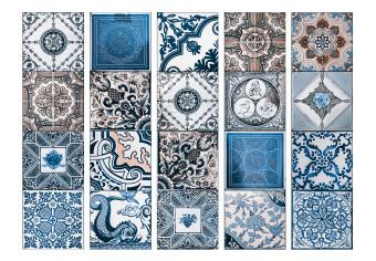 Room Divider Blue Arabesque II (5-piece) - retro background in ethnic ornaments