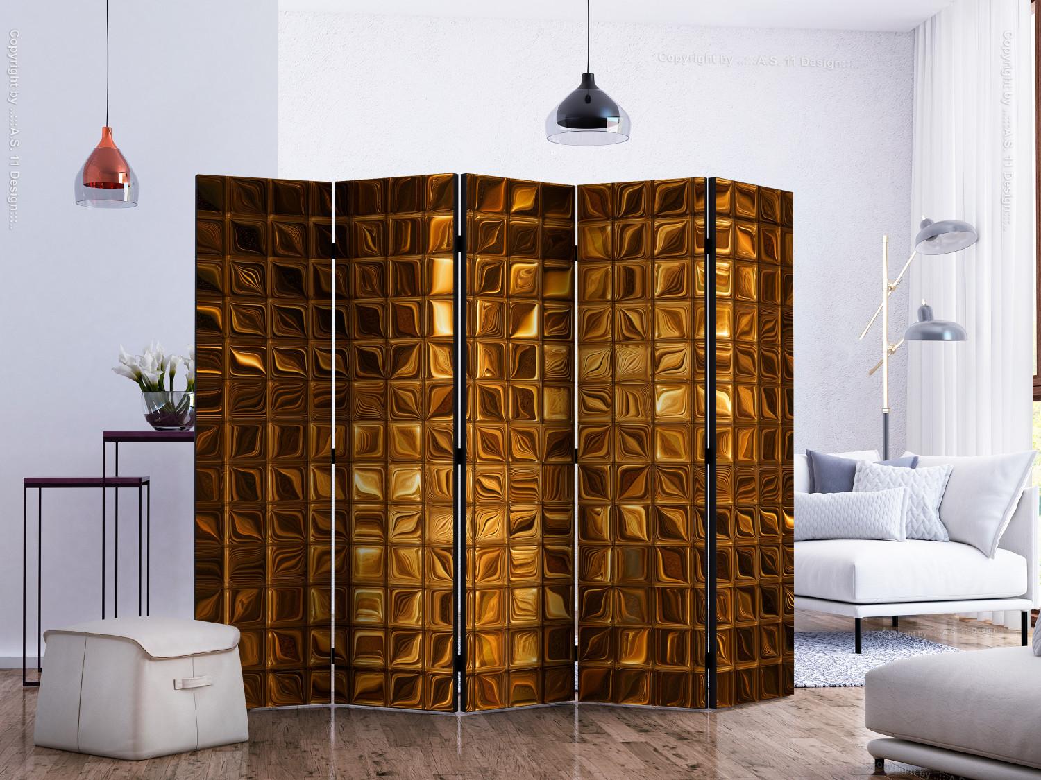 Room Divider Puzzle of Majesty II (5-piece) - shining background with golden mosaic