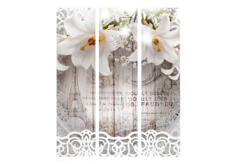 Room Divider Lilies and Quilted Background - white flowers on a retro-style background with text
