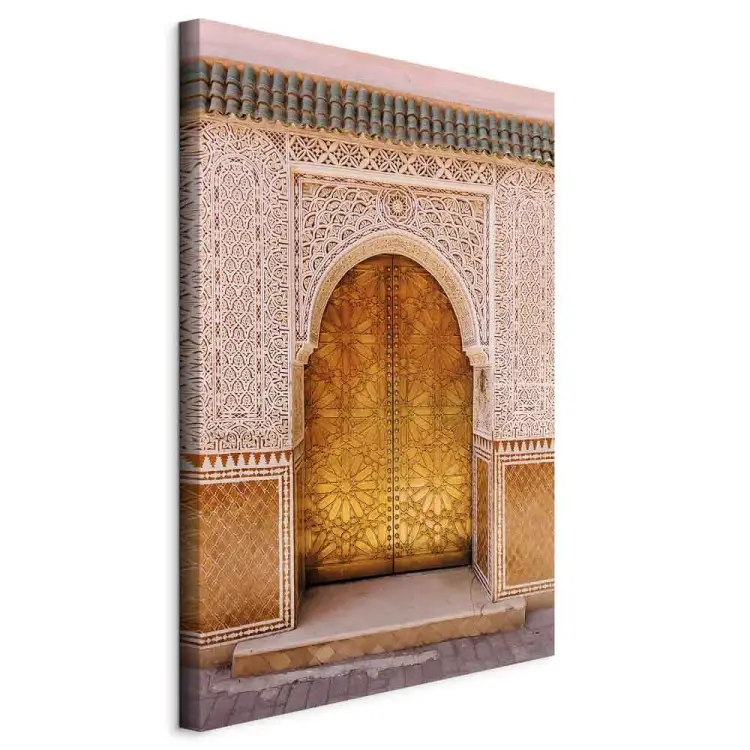 Arab Splendor Vertical - golden ornaments on the wall