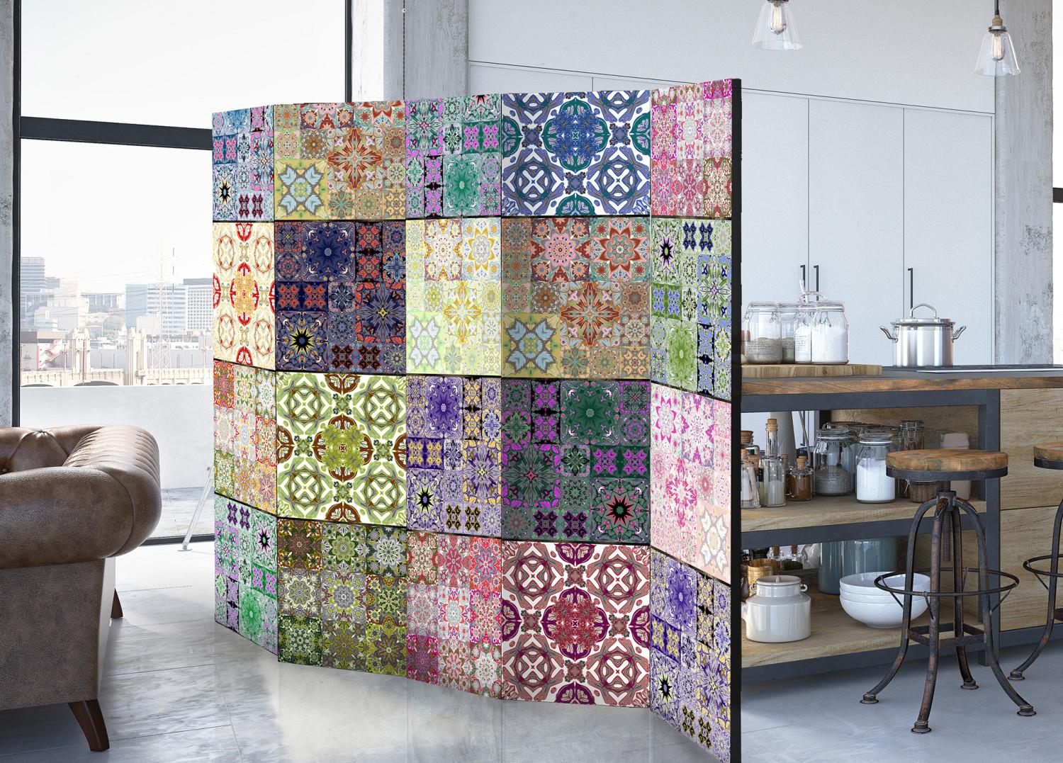 Room Divider Horn of Plenty II - texture of colorful mosaic with geometric figures