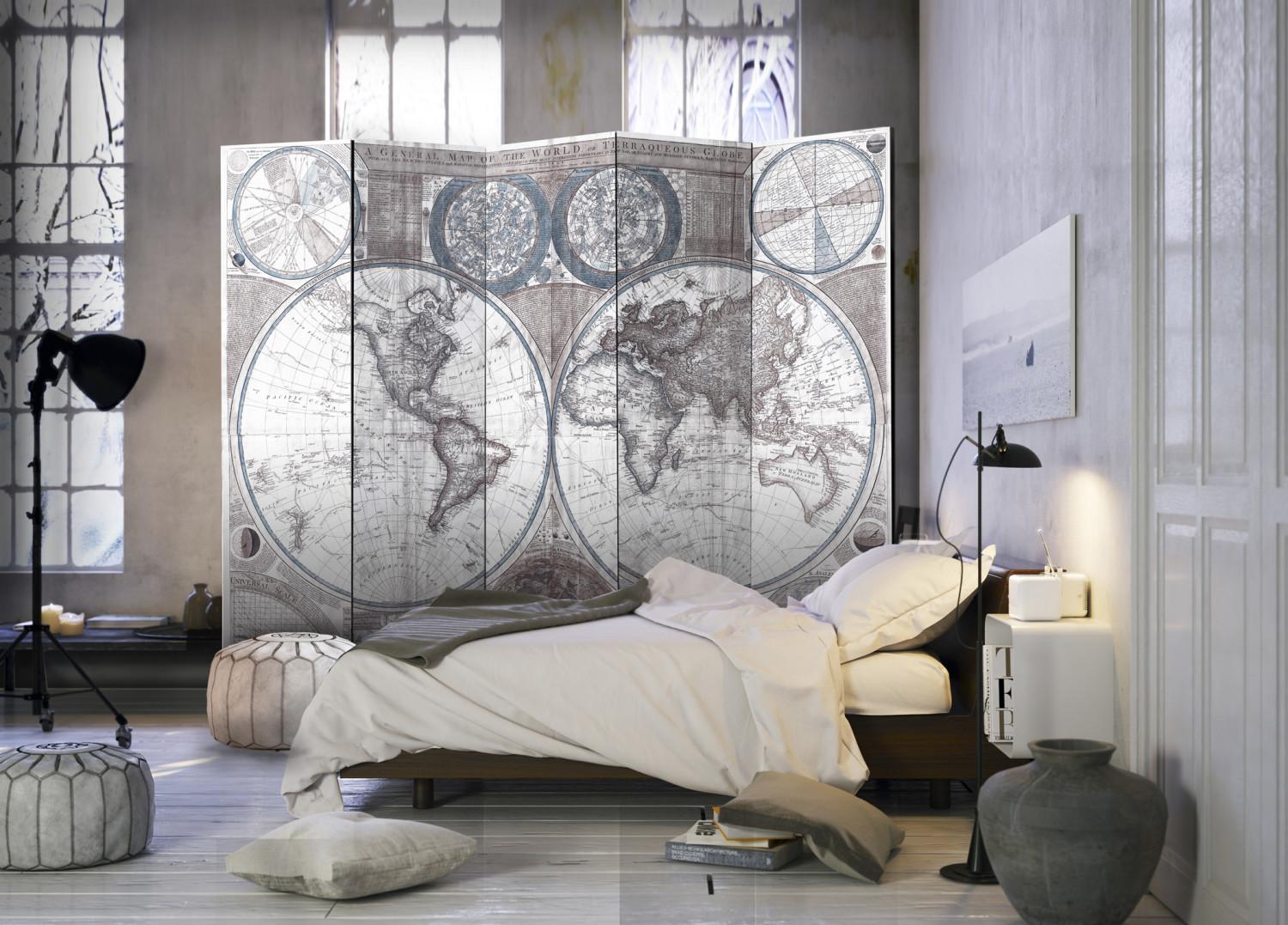 Room Divider Terraqueous Globe - retro world map with French captions