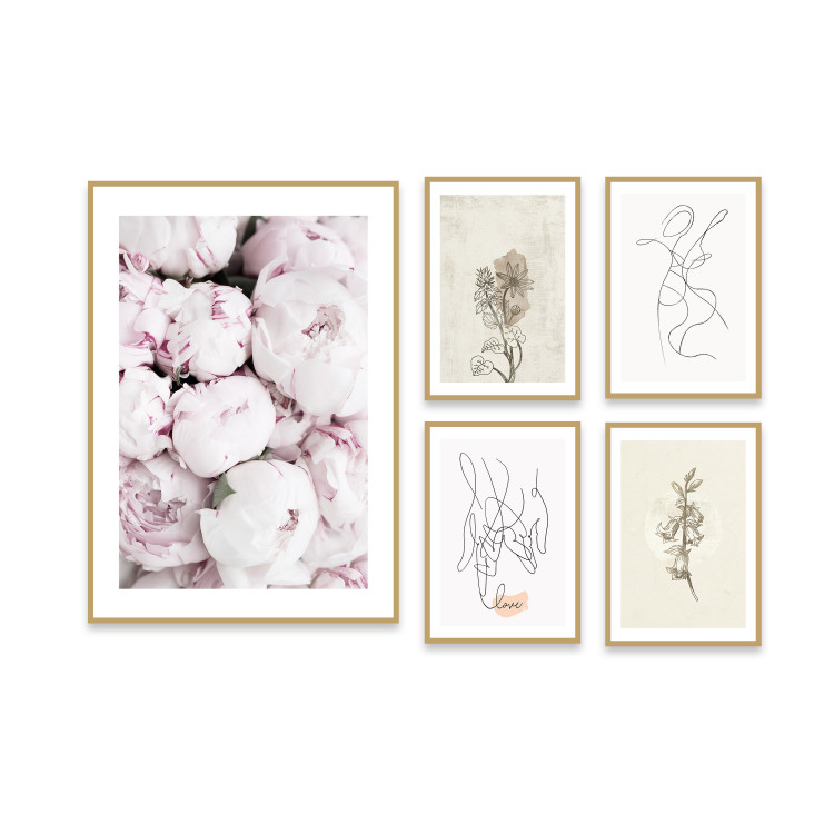 Gallery wall Flowers in pastel 129310 additionalImage 1