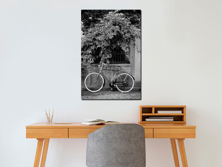 Canvas Bicycle and Flowers (1 Part) Vertical 117742 additionalImage 3