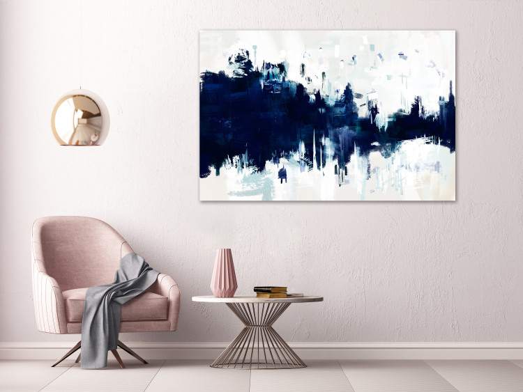 Canvas Blue in white - Abstraction with streaks in classic blue 135213 additionalImage 3