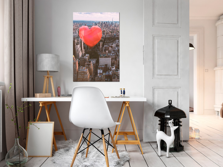 Canvas City rythm - a red heart against the background of a large city 120433 additionalImage 3
