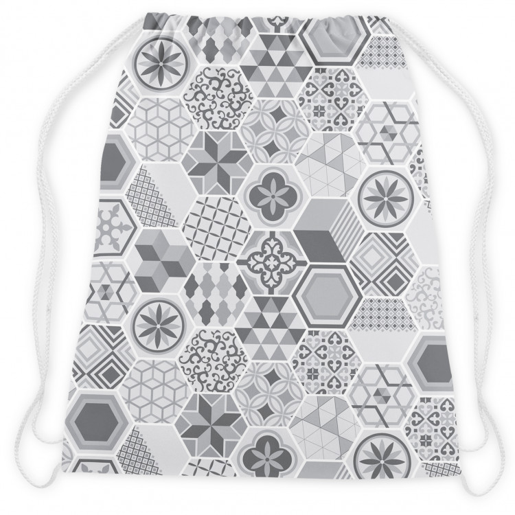 Backpack Ingenious geometry - cubes, polygons and floral motifs 147624 additionalImage 2