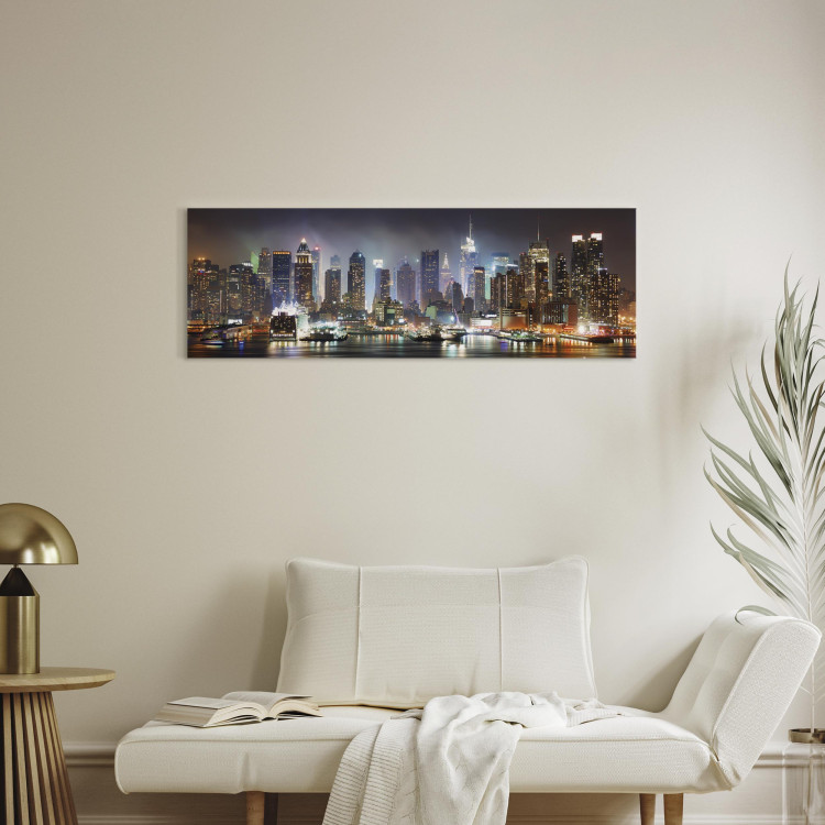 Canvas White reflections in New York 58425 additionalImage 3