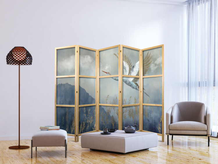 Room Divider Heron in Flight II (5-piece) - Water bird flying amidst mist and clouds 138296 additionalImage 6