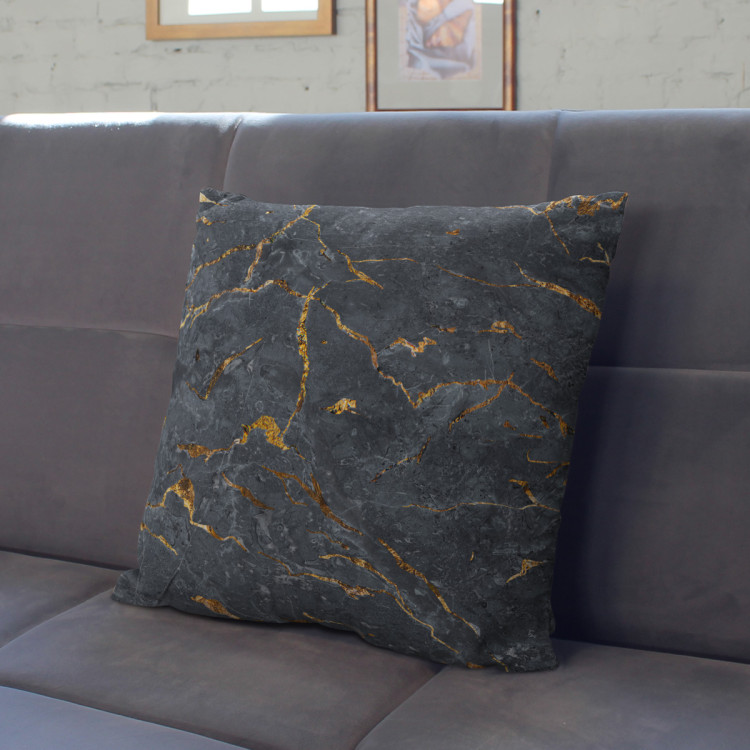 Decorative Microfiber Pillow Cracked magma - graphite imitation stone pattern with golden streaks cushions 146808 additionalImage 4