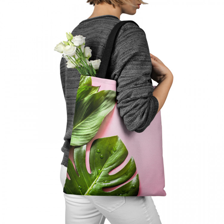 Shopping Bag A sweet combination - a floral composition in greens and pinks 147538 additionalImage 3